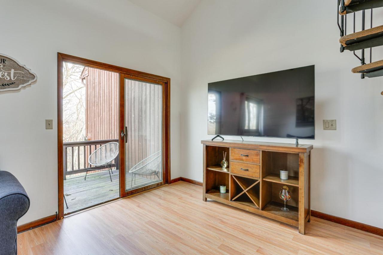 Vernon Township Condo With Balcony Near Ski Lifts! Екстер'єр фото